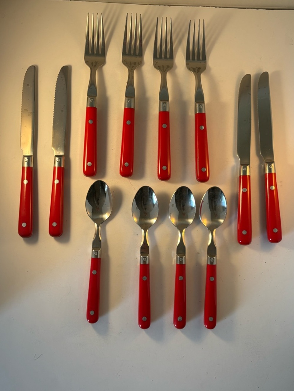 LIFETIME Korea Stainless Steel Flatware 4 Person Setting Red 12 Piece Rivets